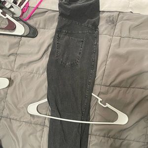 Black maternity jeans size small